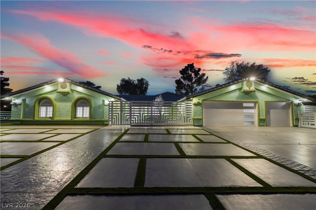 3160 East Viking Road Las Vegas, NV 89121 - Photo 2 of 99