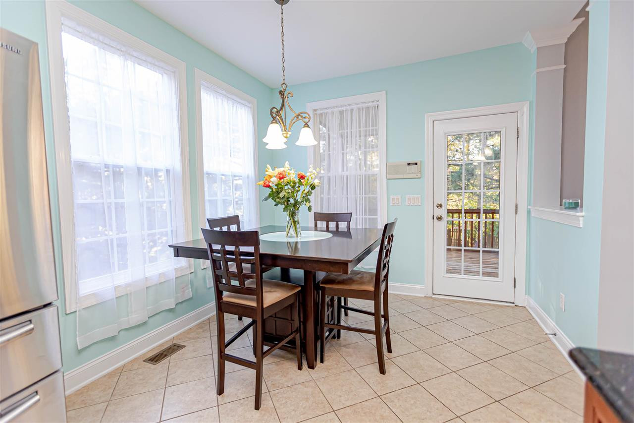 10141 Darling Street Raleigh, NC 27613 - Photo 10 of 30 Breakfast Area