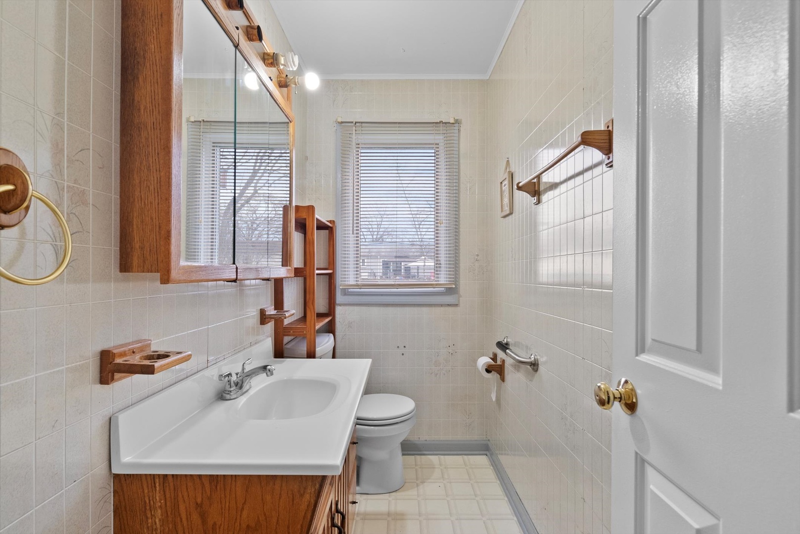 15 Rugby Road Lake Zurich, IL 60047 - Photo 12 of 19