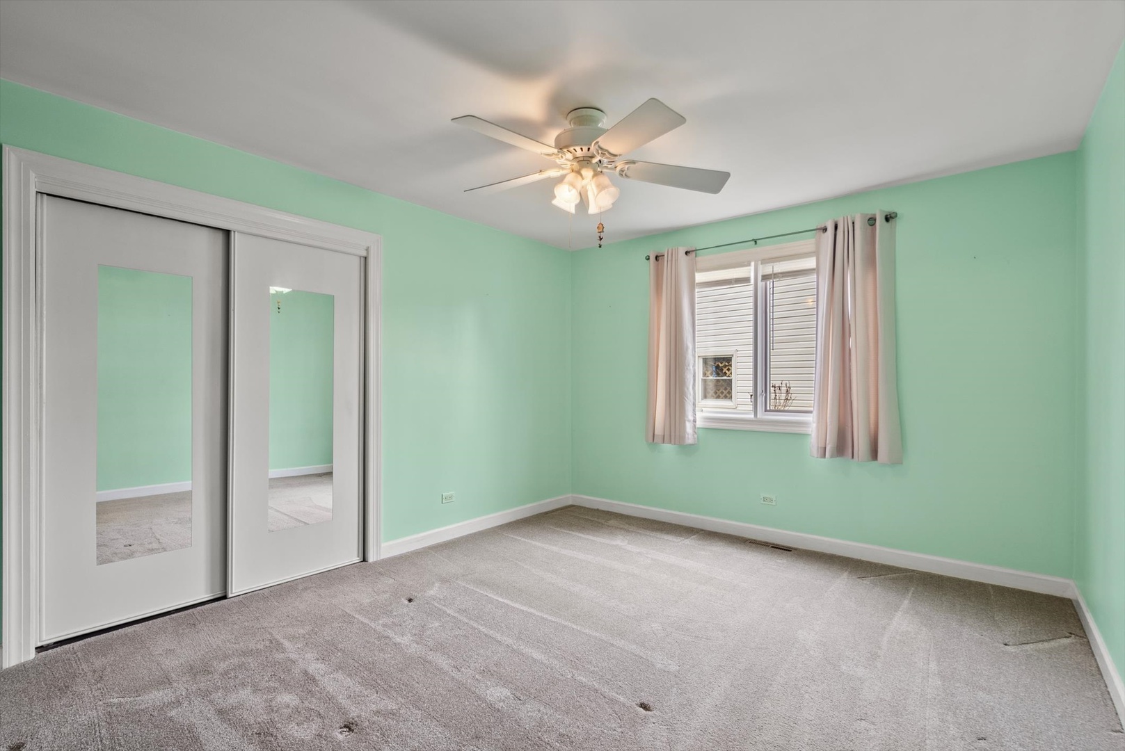 15 Rugby Road Lake Zurich, IL 60047 - Photo 7 of 19