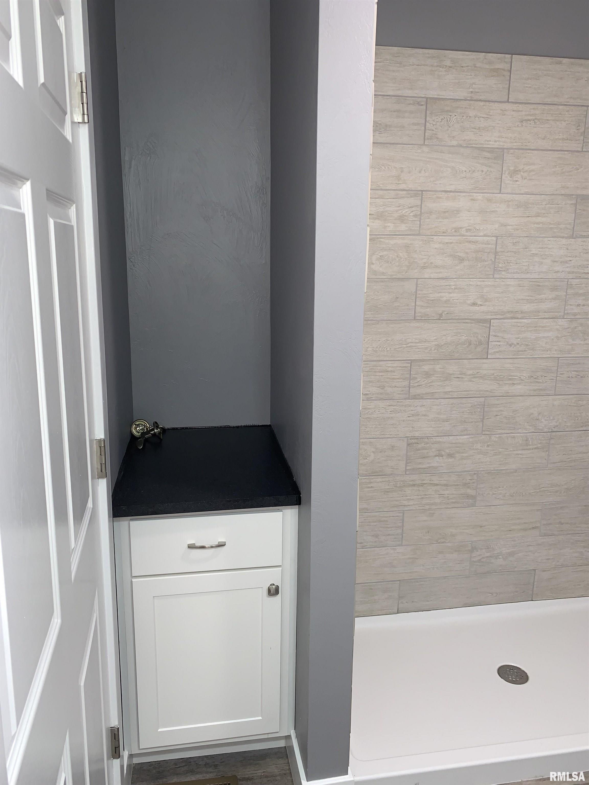 1201 North 11th Street Herrin, IL 62948 - Photo 25 of 30