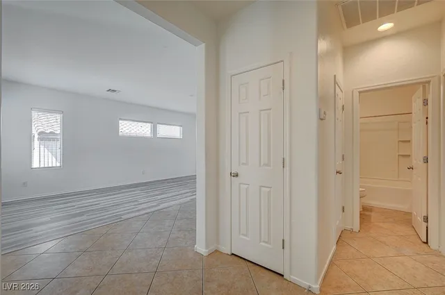 $2,150 | 2624 Rue Toulouse Avenue, Henderson, NV 89044