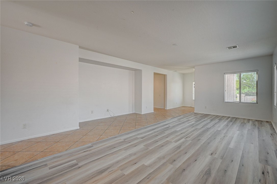 2624 Rue Toulouse Avenue Henderson, NV 89044 - Photo 3 of 36