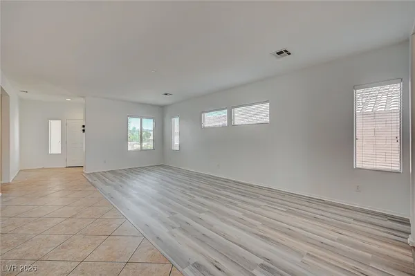 $2,000 | 2624 Rue Toulouse Avenue, Henderson, NV 89044