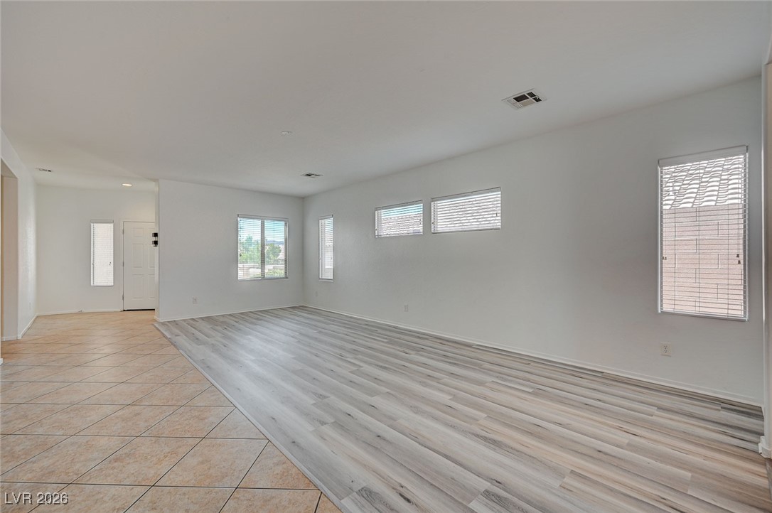 2624 Rue Toulouse Avenue Henderson, NV 89044 - Photo 4 of 36