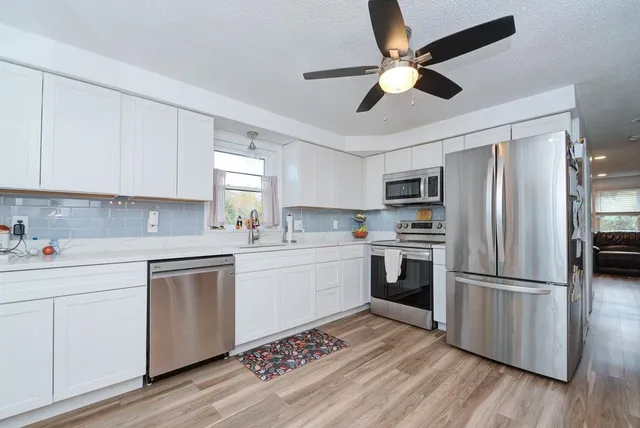 $595,000 | 45 Damren Road, Derry, NH 03038