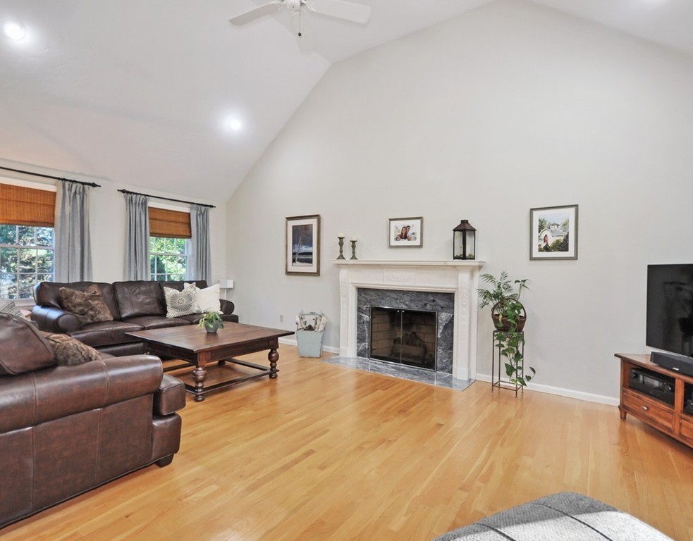 29 Vose Hill Road Westford, MA 01886 - Photo 11 of 24 Gallery Image 11