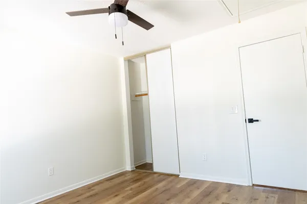 $2,600 | 22 Cottage Grove Place, The Woodlands, TX 77381