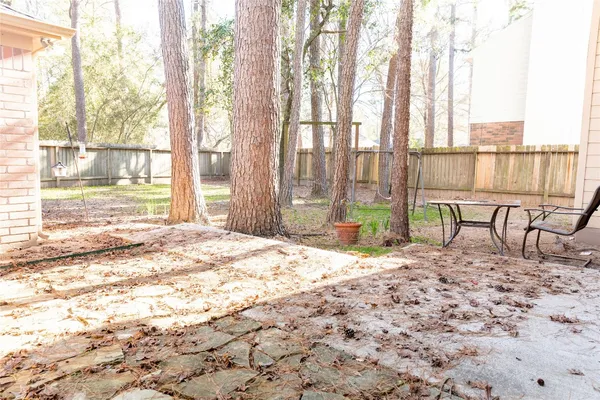 $2,600 | 22 Cottage Grove Place, The Woodlands, TX 77381