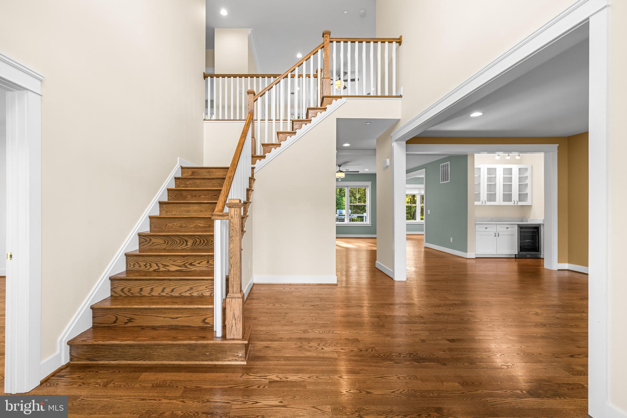 12229 Dover Road Reisterstown, MD 21136 - Photo 5 of 38 Foyer