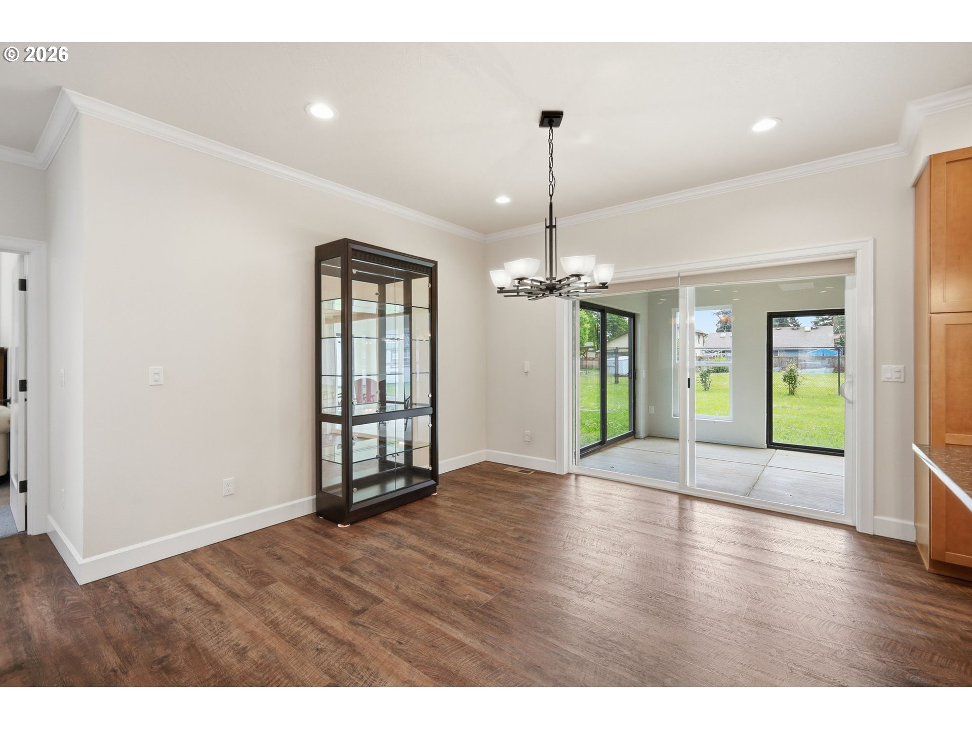106 Hansen Lane Eugene, OR 97404 - Photo 11 of 47 Dining Room
