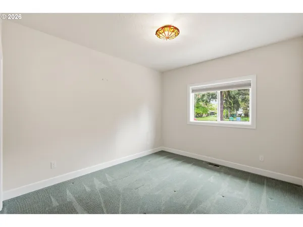 $729,900 | 106 Hansen Lane, Eugene, OR 97404
