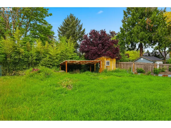 $729,900 | 106 Hansen Lane, Eugene, OR 97404