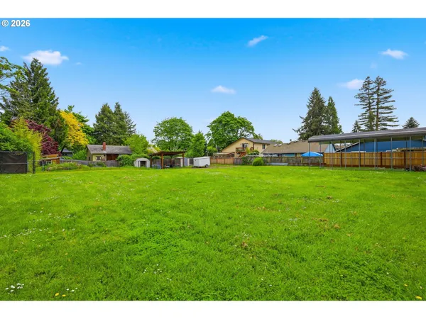 $729,900 | 106 Hansen Lane, Eugene, OR 97404