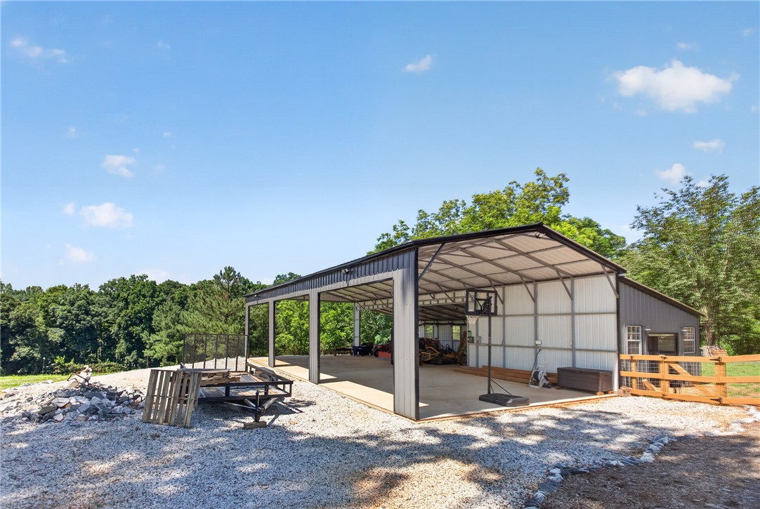 235 Dairy Farm Road Westminster, SC 29693 - Photo 4 of 48 Gallery Image 4