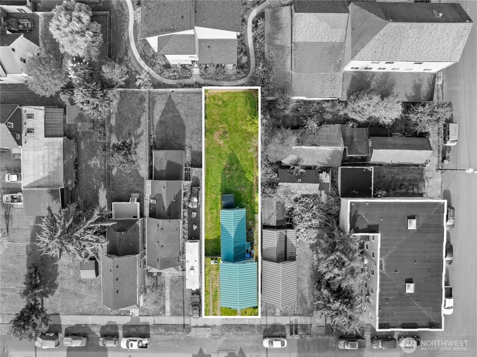 410 11th Street Hoquiam, WA 98550 - Photo 11 of 14 a picture of street view