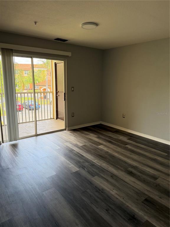 5467 Vineland Road, Unit 6214 Orlando, FL 32811 - Photo 21 of 38