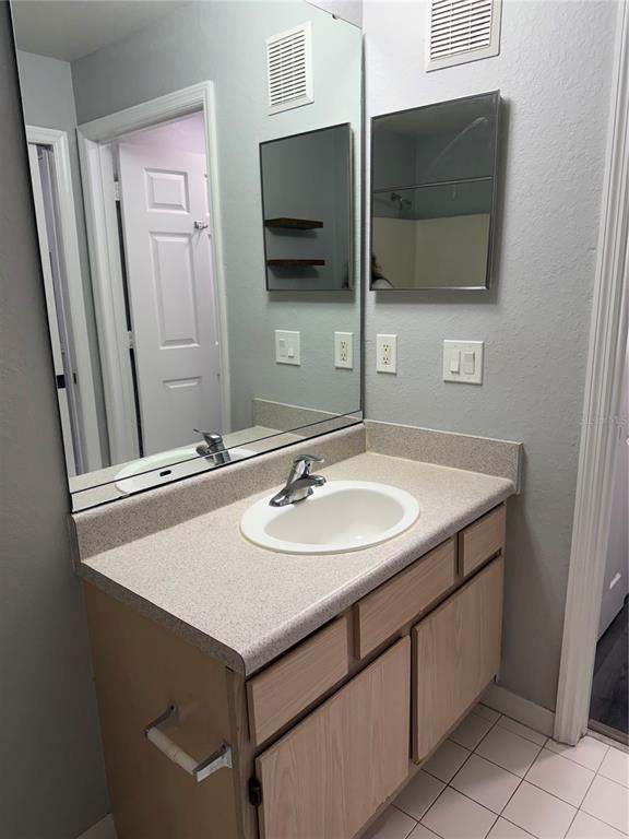 5467 Vineland Road, Unit 6214 Orlando, FL 32811 - Photo 24 of 38