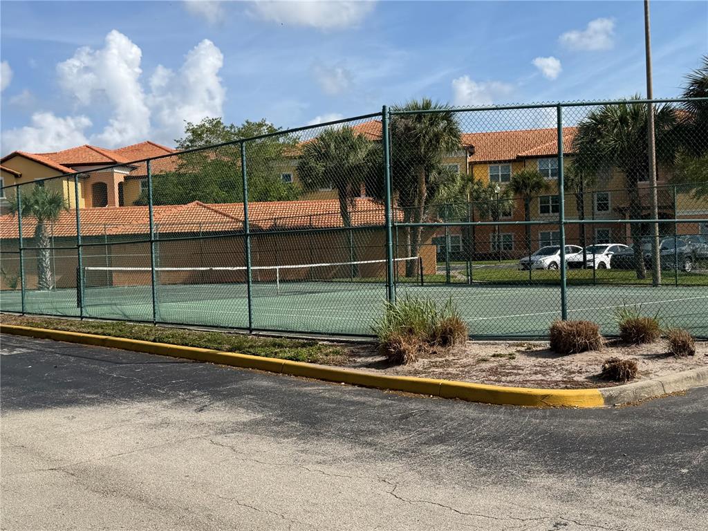 5467 Vineland Road, Unit 6214 Orlando, FL 32811 - Photo 29 of 38