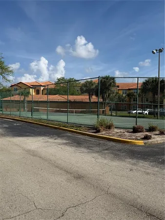 $1,400 | 5467 Vineland Road, Unit 6214, Orlando, FL 32811