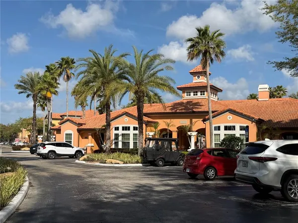 $1,400 | 5467 Vineland Road, Unit 6214, Orlando, FL 32811