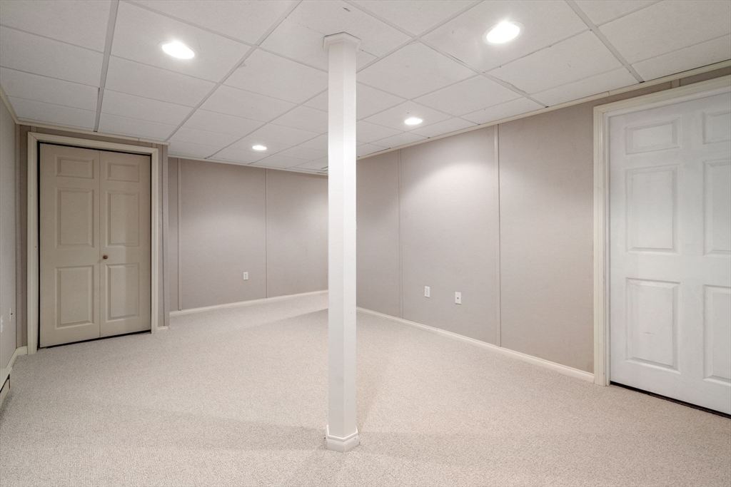 10 Stoneleigh Road Worcester, MA 01606 - Photo 21 of 34 Gallery Image 21