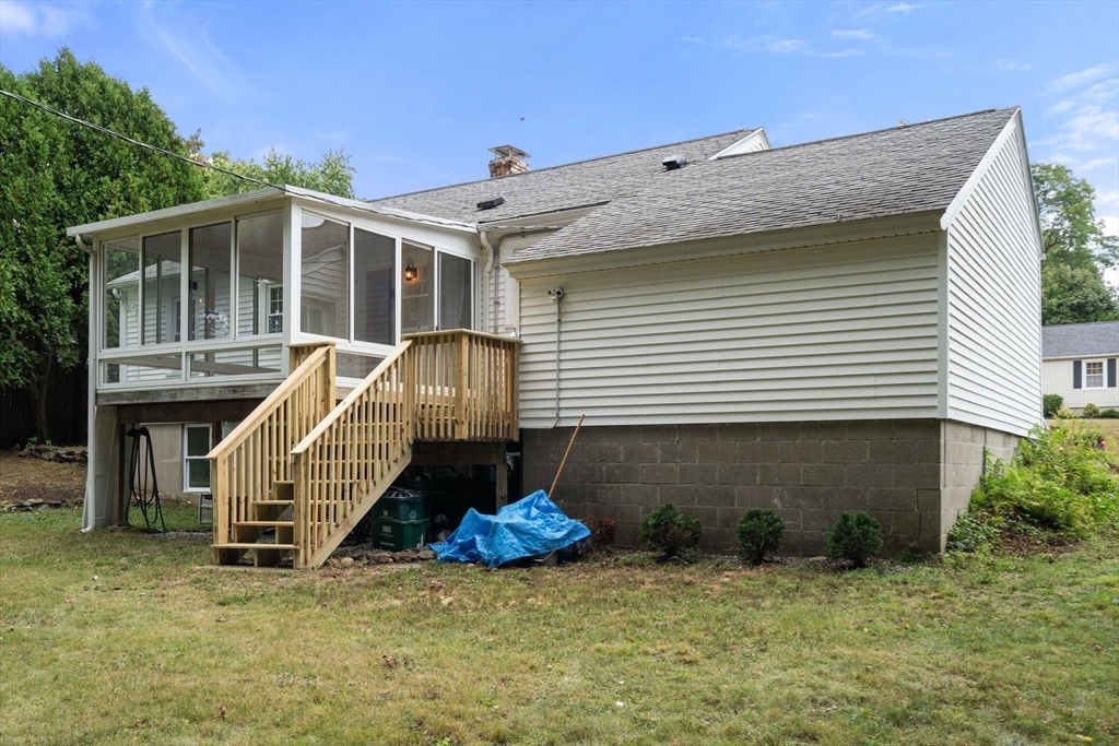 10 Stoneleigh Road Worcester, MA 01606 - Photo 27 of 34 Gallery Image 27