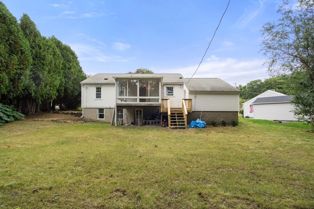 10 Stoneleigh Road Worcester, MA 01606 - Photo 29 of 34 Gallery Image 29