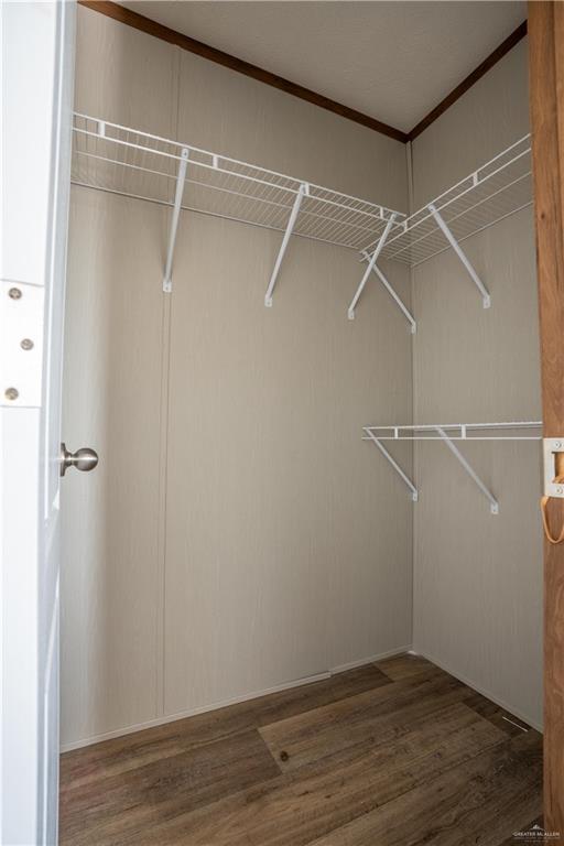36042 Ranch Park Road San Benito, TX 78586 - Photo 14 of 25 a view of an empty walk in closet