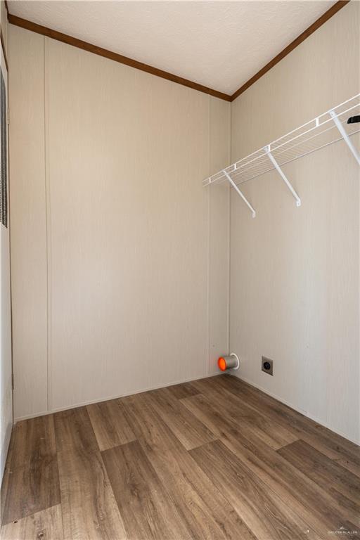 36042 Ranch Park Road San Benito, TX 78586 - Photo 8 of 25 a view of a room with wooden floor