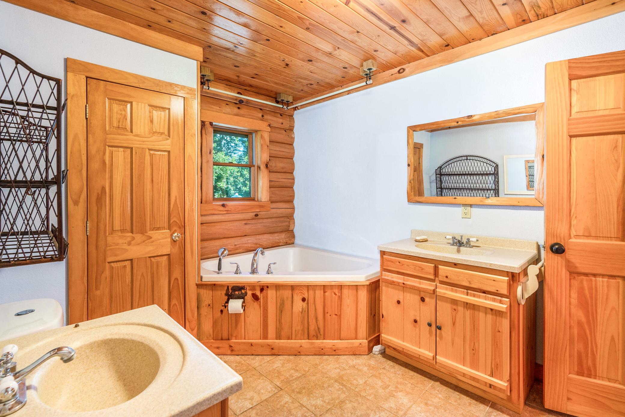 723 Hawkhill Road Duluth, MN 55804 - Photo 16 of 50