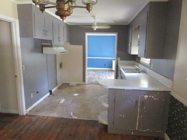 309 Wilson Street Sumter, SC 29150 - Photo 3 of 14 IMG_5779