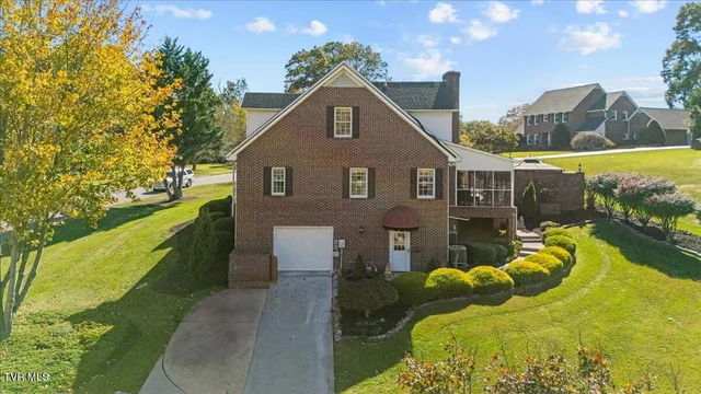 $1,105,000 | 1 Emerald Court, Johnson City, TN 37604