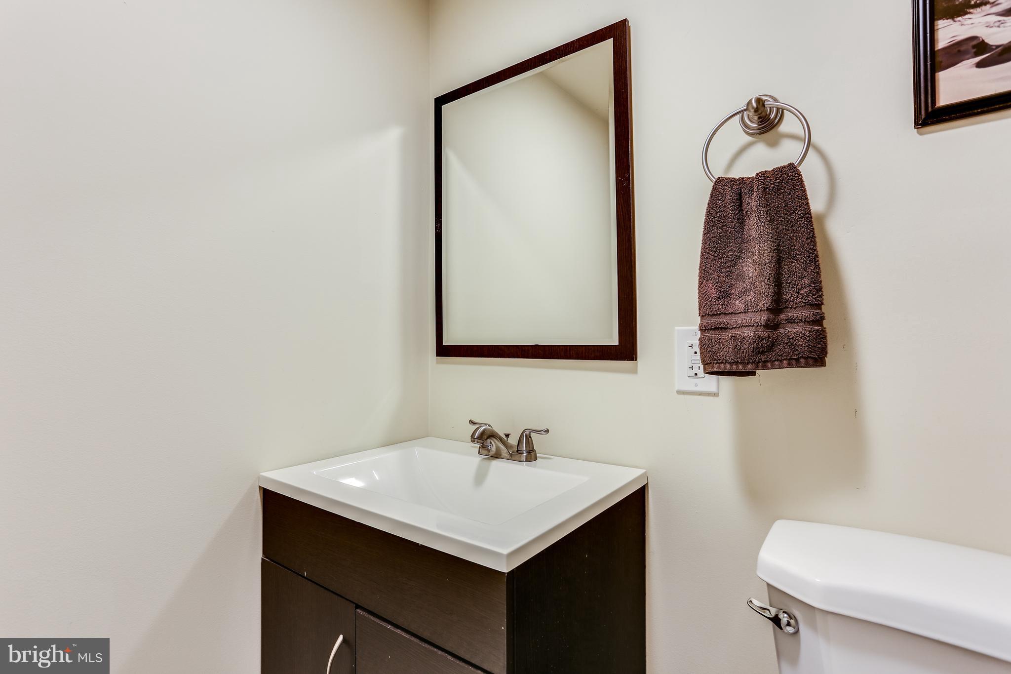 1803 Wendover Road Baltimore, MD 21234 - Photo 21 of 29 Bath