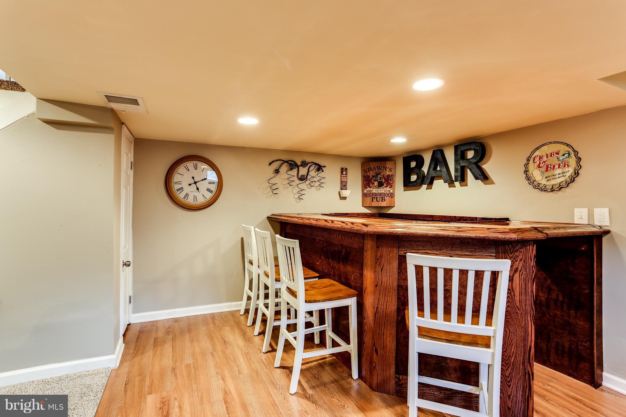1803 Wendover Road Baltimore, MD 21234 - Photo 27 of 29 Bar area