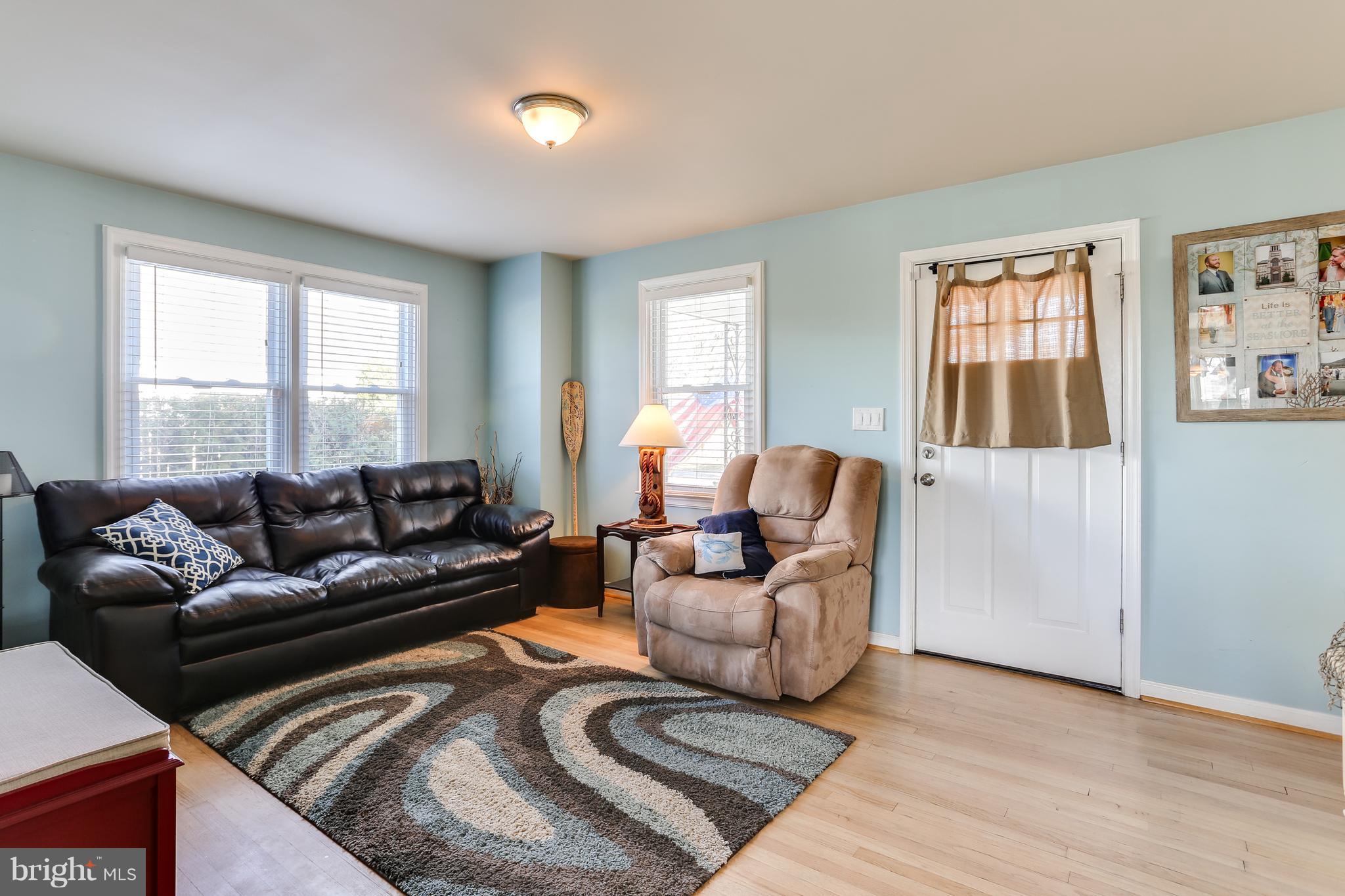 1803 Wendover Road Baltimore, MD 21234 - Photo 7 of 29 Beautiful hrdwd floors throughout 1st level