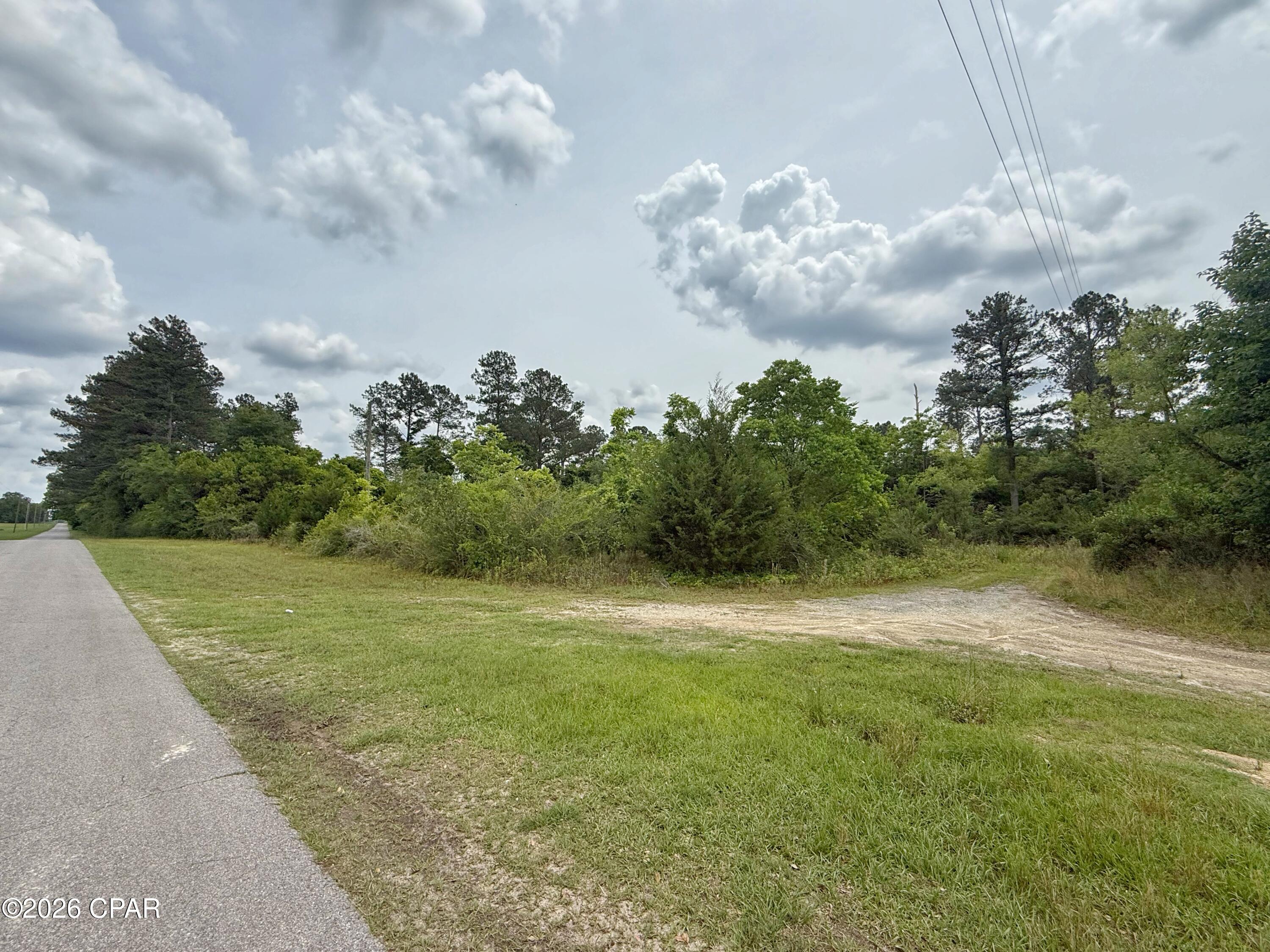 5107 Cloverdale Road Graceville, FL 32440 - Photo 12 of 21