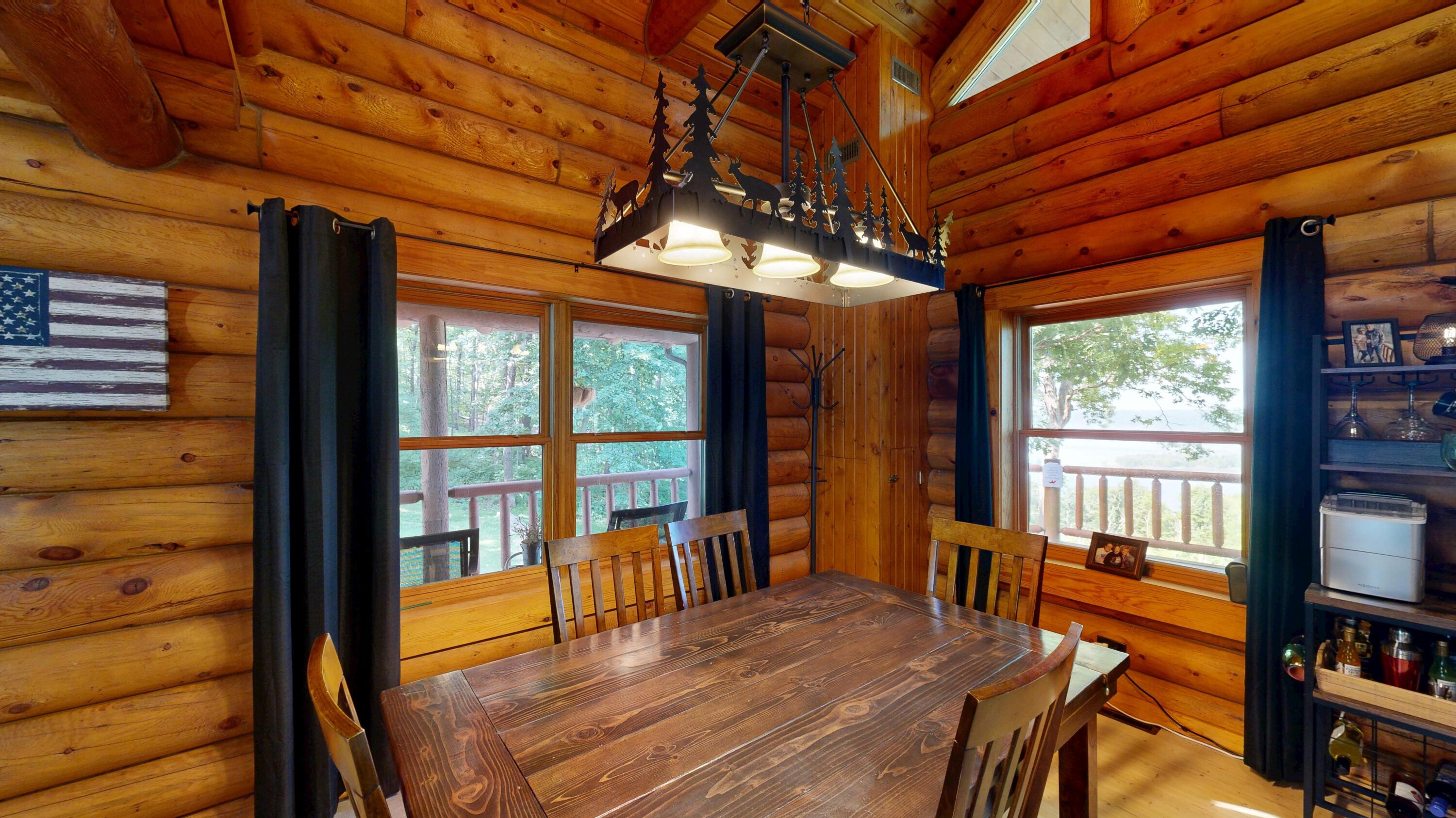 20643 Deer Island View Road Seneca, WI 54626 - Photo 10 of 61 Dining Room