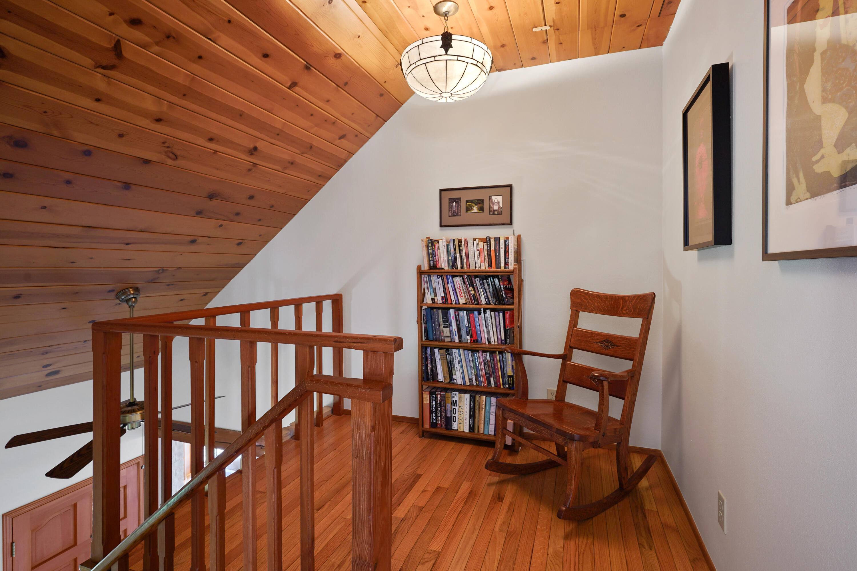 18740 Ridgecrest Road Bend, OR 97703 - Photo 25 of 65 21