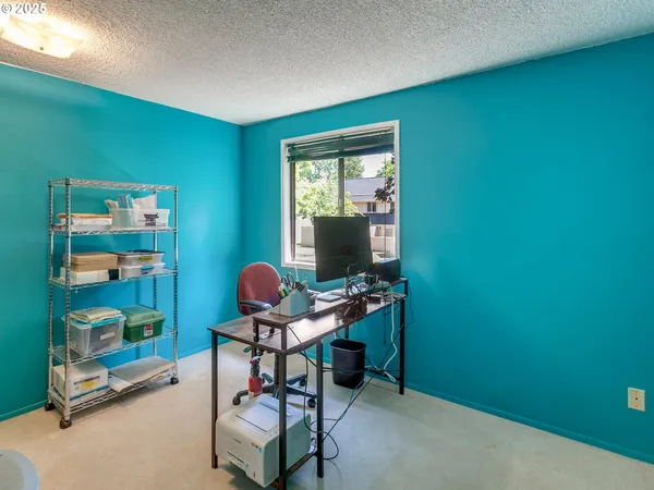 $320,000 | 361 Northeast Village Squire Avenue, Unit 4, Gresham, OR 97030