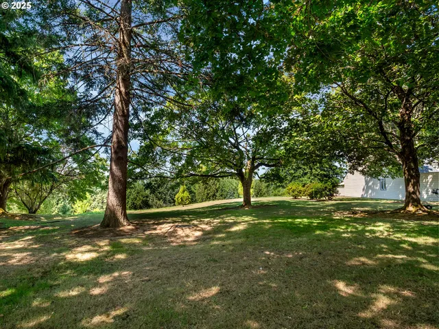 $330,000 | 361 Northeast Village Squire Avenue, Unit 4, Gresham, OR 97030