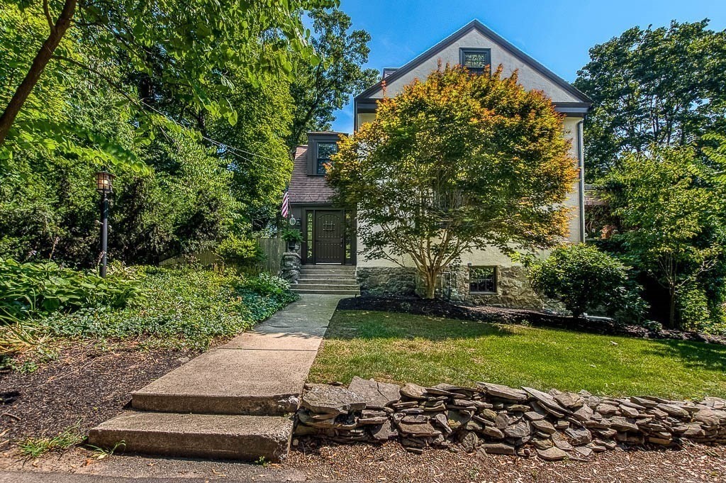 78 Woodleigh Road Dedham, MA 02026 - Photo 2 of 42 Gallery Image 2