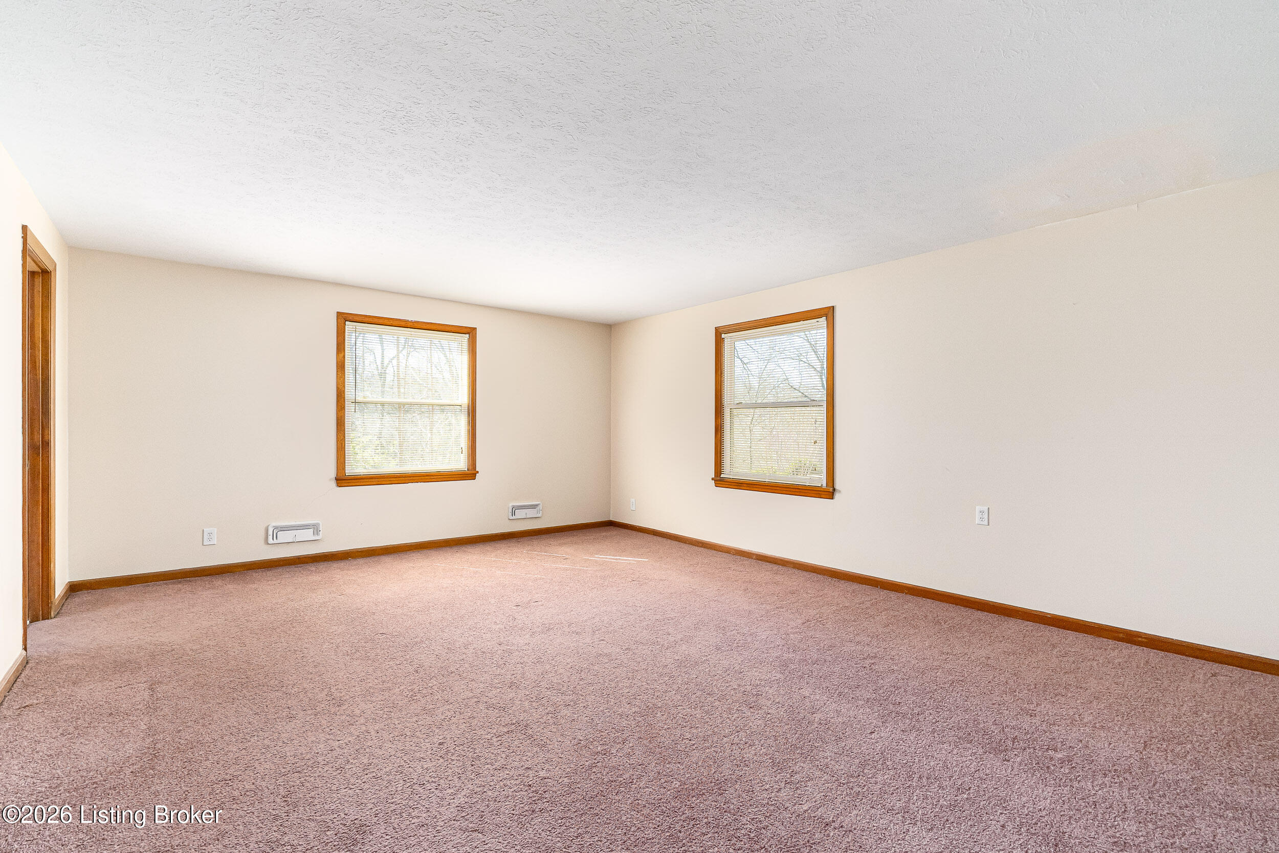 1116 Rostrevor Circle Louisville, KY 40205 - Photo 35 of 45 1116 Rostrevor Cir-52