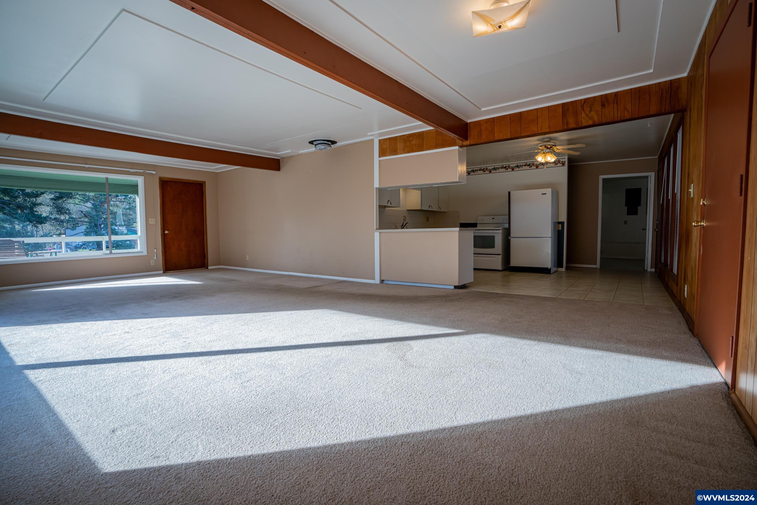 21911 Fern Ridge Road Southeast Stayton, OR 97383 - Photo 13 of 42