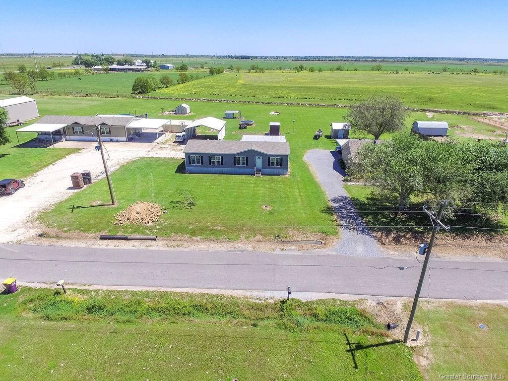 13450 Pousson Road Iowa, LA 70647 - Photo 3 of 24 Gallery Image 3