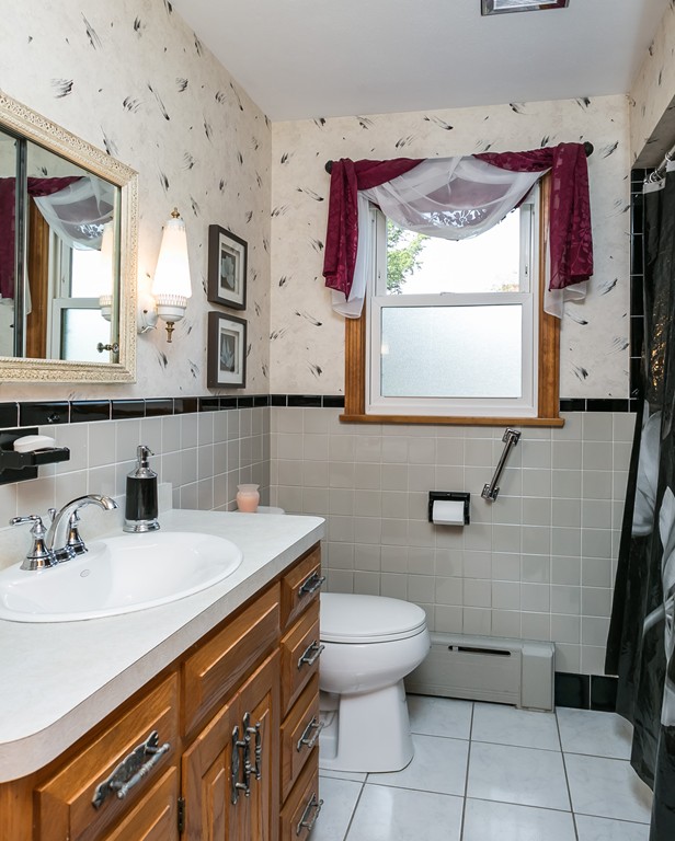 200 Harkness Avenue Springfield, MA 01118 - Photo 16 of 25 Gallery Image 16
