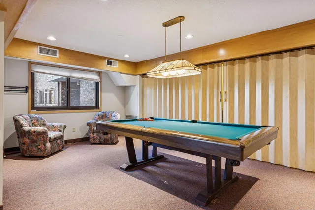 $124,900 | 4120 Parklawn Avenue, Unit 119, Edina, MN 55435