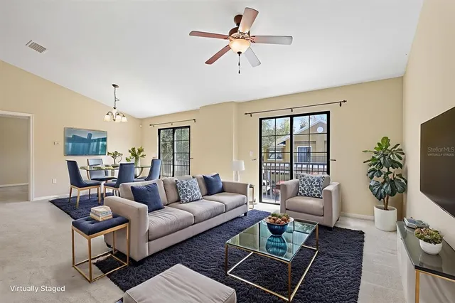 $2,000 | 16436 Kingletridge Avenue, Lithia, FL 33547