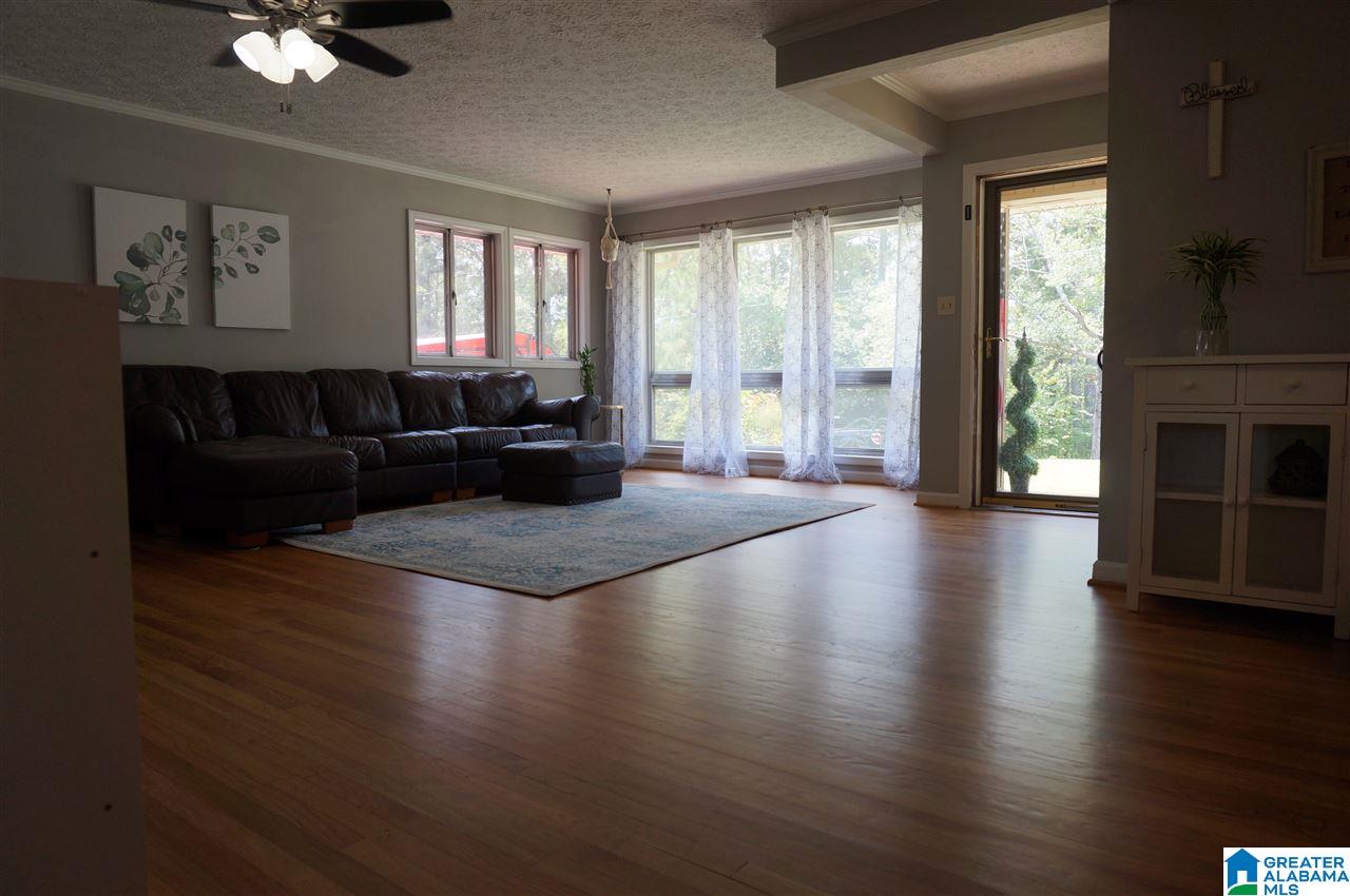 810 Pinecrest Road Sylacauga, AL 35150 - Photo 6 of 23