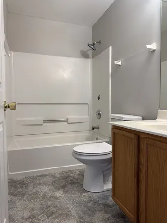 $2,500 | 309 Springbrook Trail South, Oswego, IL 60543